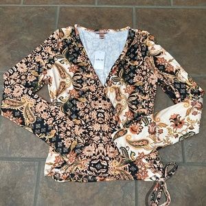 Buckle Willow & Root Wrap Blouse